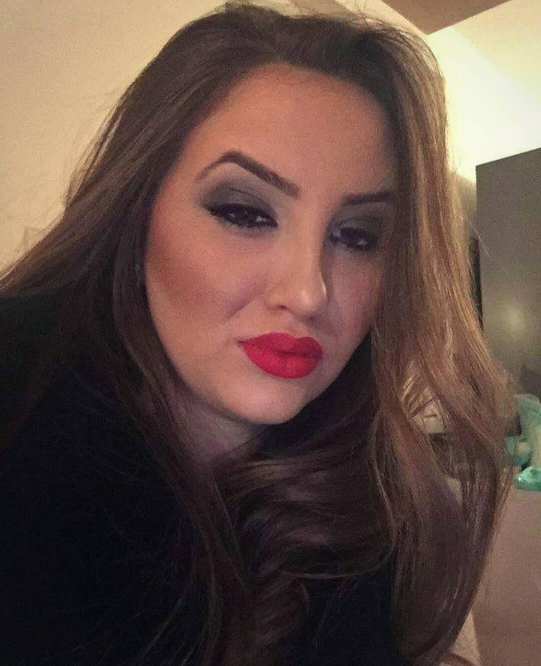 Beautiful Teen Simona