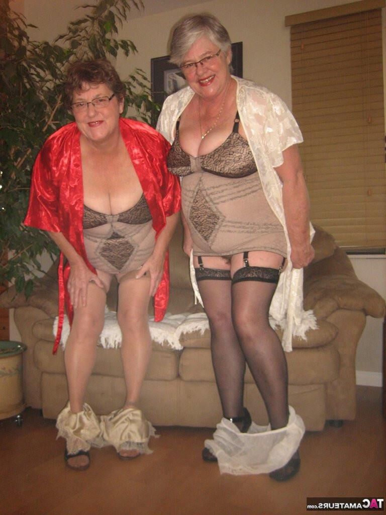 Granny Girdle Goddesses