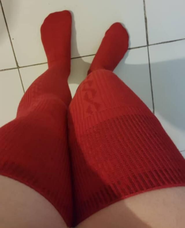 my mature fuckbody feet