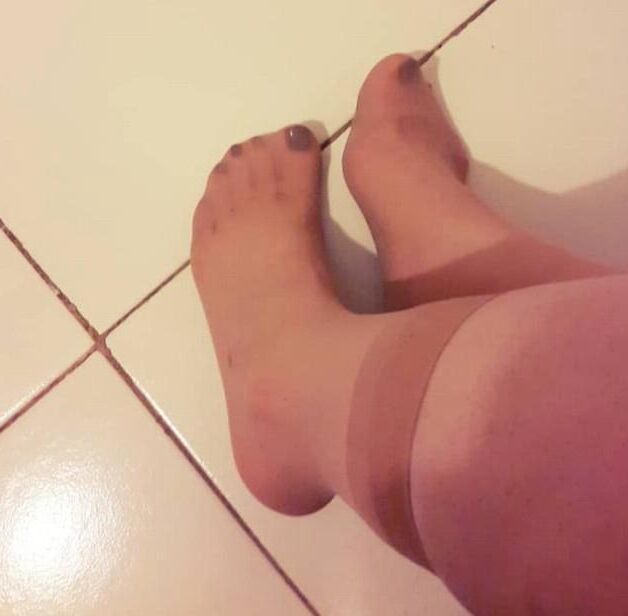 my mature fuckbody feet