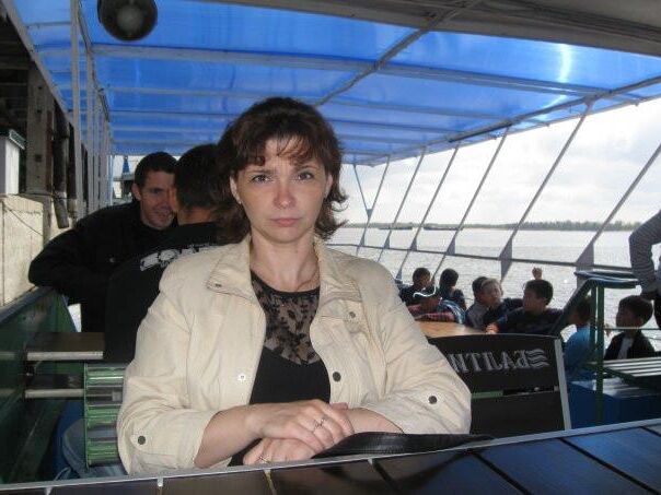 Nice Russian mature Elena from St. Petersburg