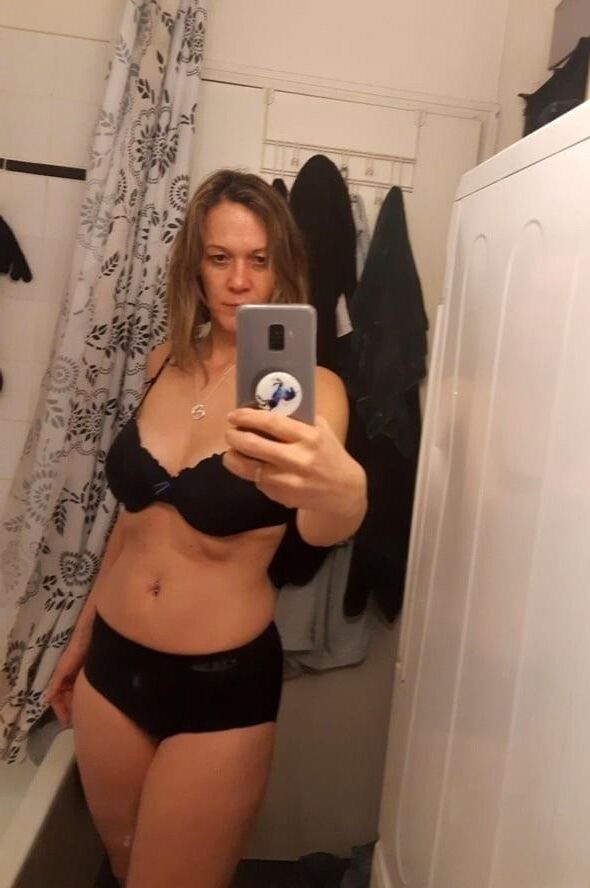 MOMS I WOULD LOVE TO HAVE SEX WITH 