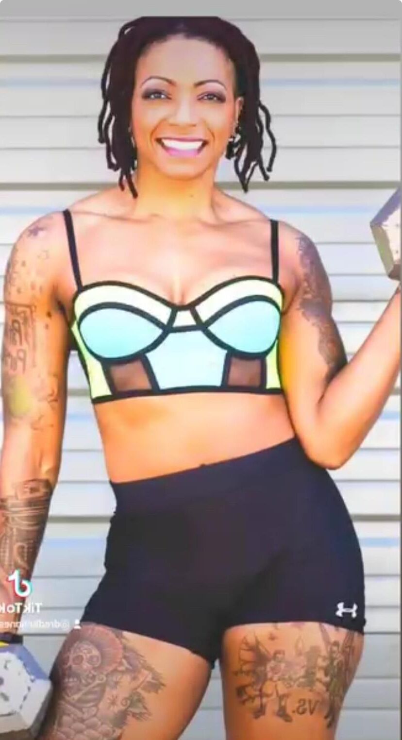 Gata sexy draft fitness