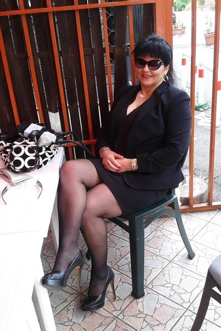 . Dressed, no nudes