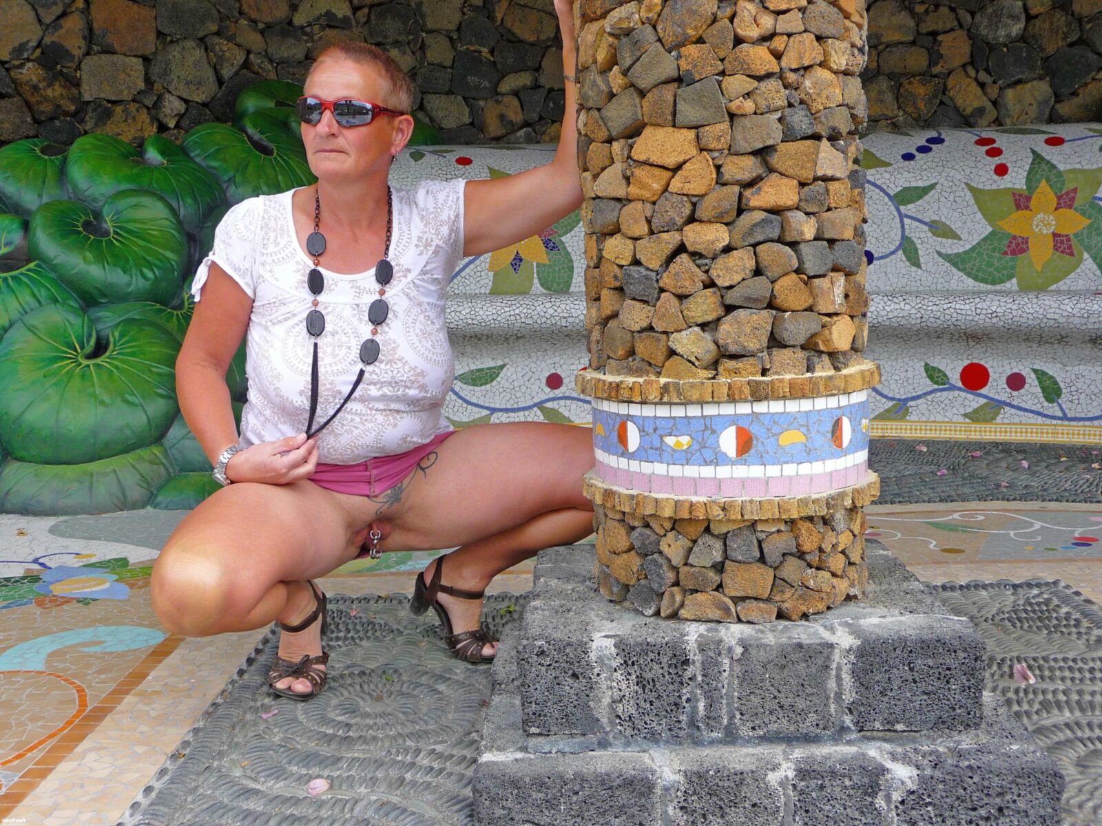Upskirts