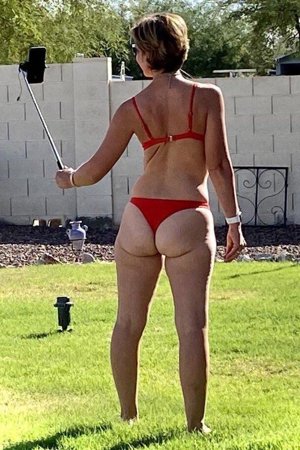 Mature Amateur Hotwife Annie