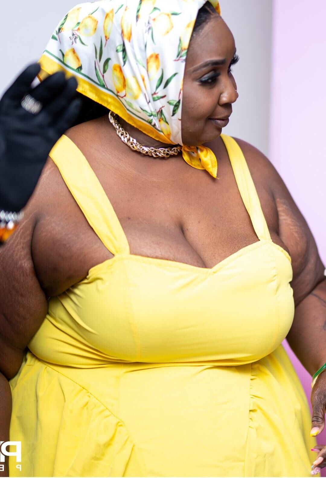 Ebony Aunties & Grannies In The Club