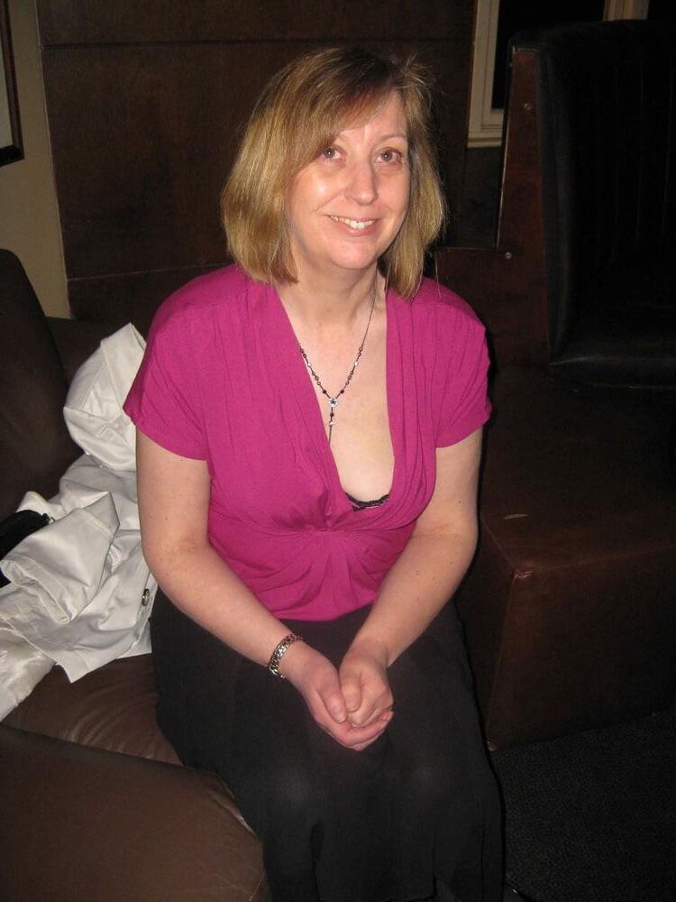 Esposa madura britânica Sally