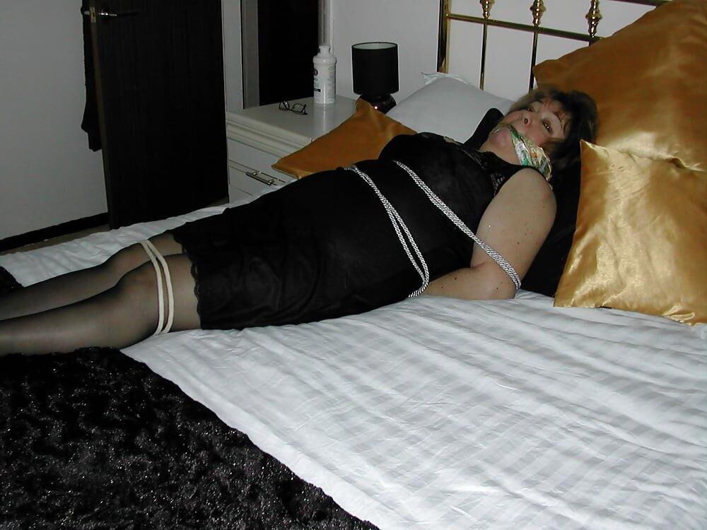 You did a good job tying up mommy