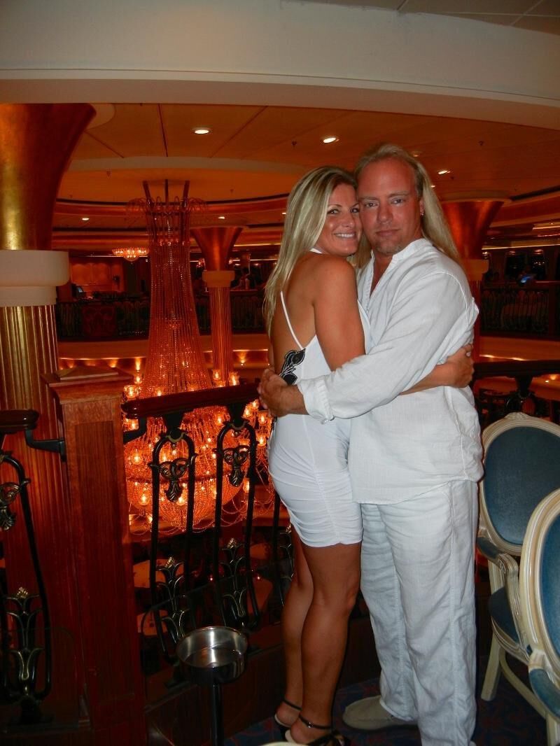 Super Sexy Amateur Hotwife Diane