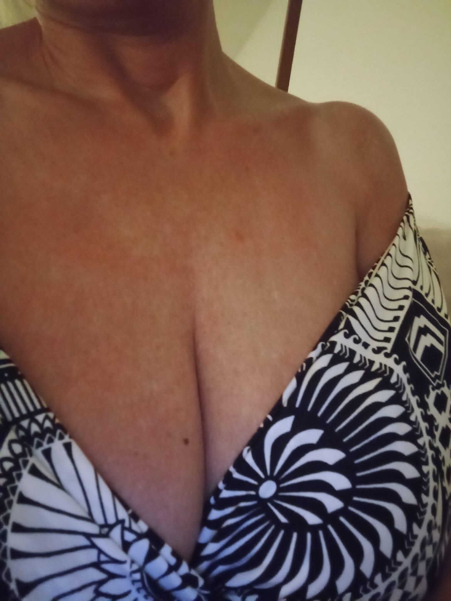 busty mature gilf slut Claudia