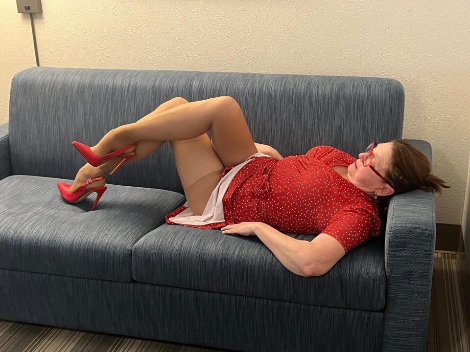 I always thought mom had nice legs