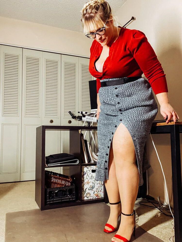 . Dressed, no nudes