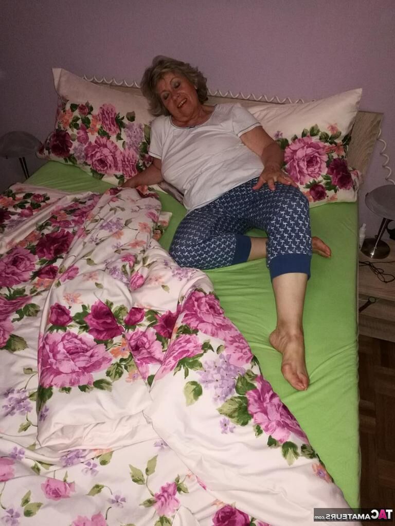 want to cum inside grandma's pussy mix 