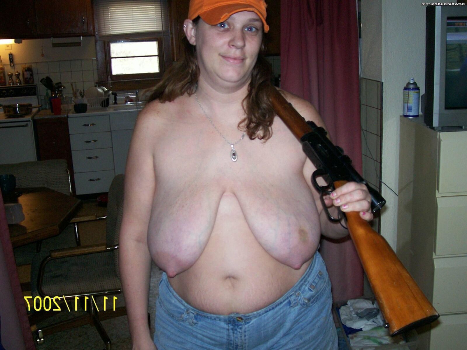 SAGGIES AND HANGERS 