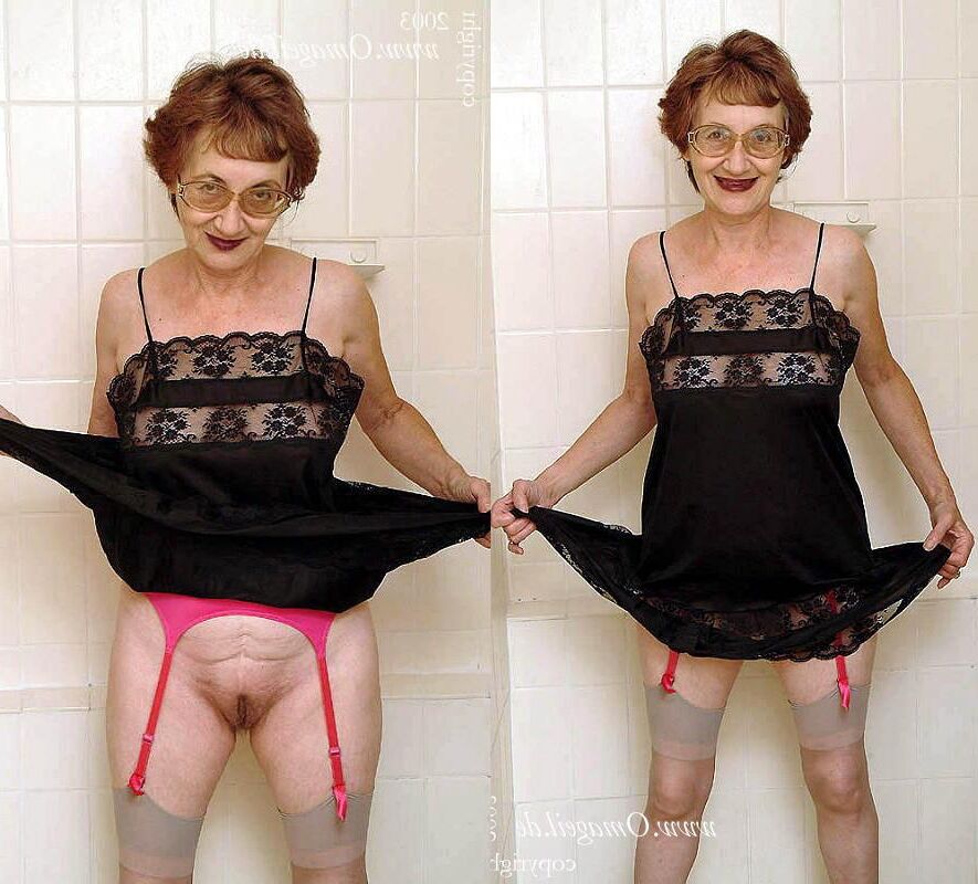 Random Grannies # (Stitched)
