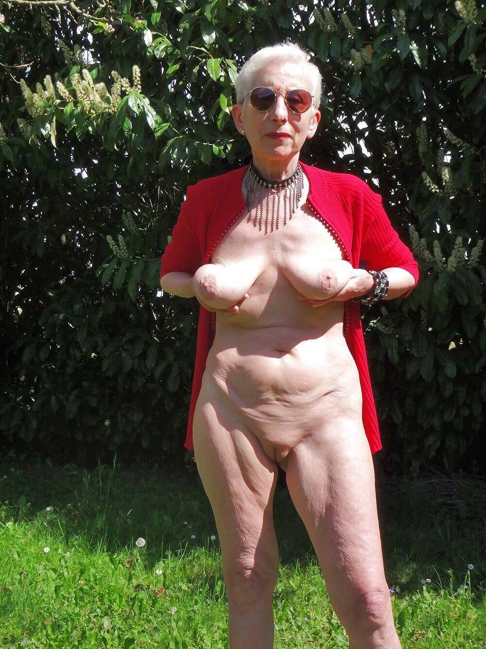 Romy French Granny 