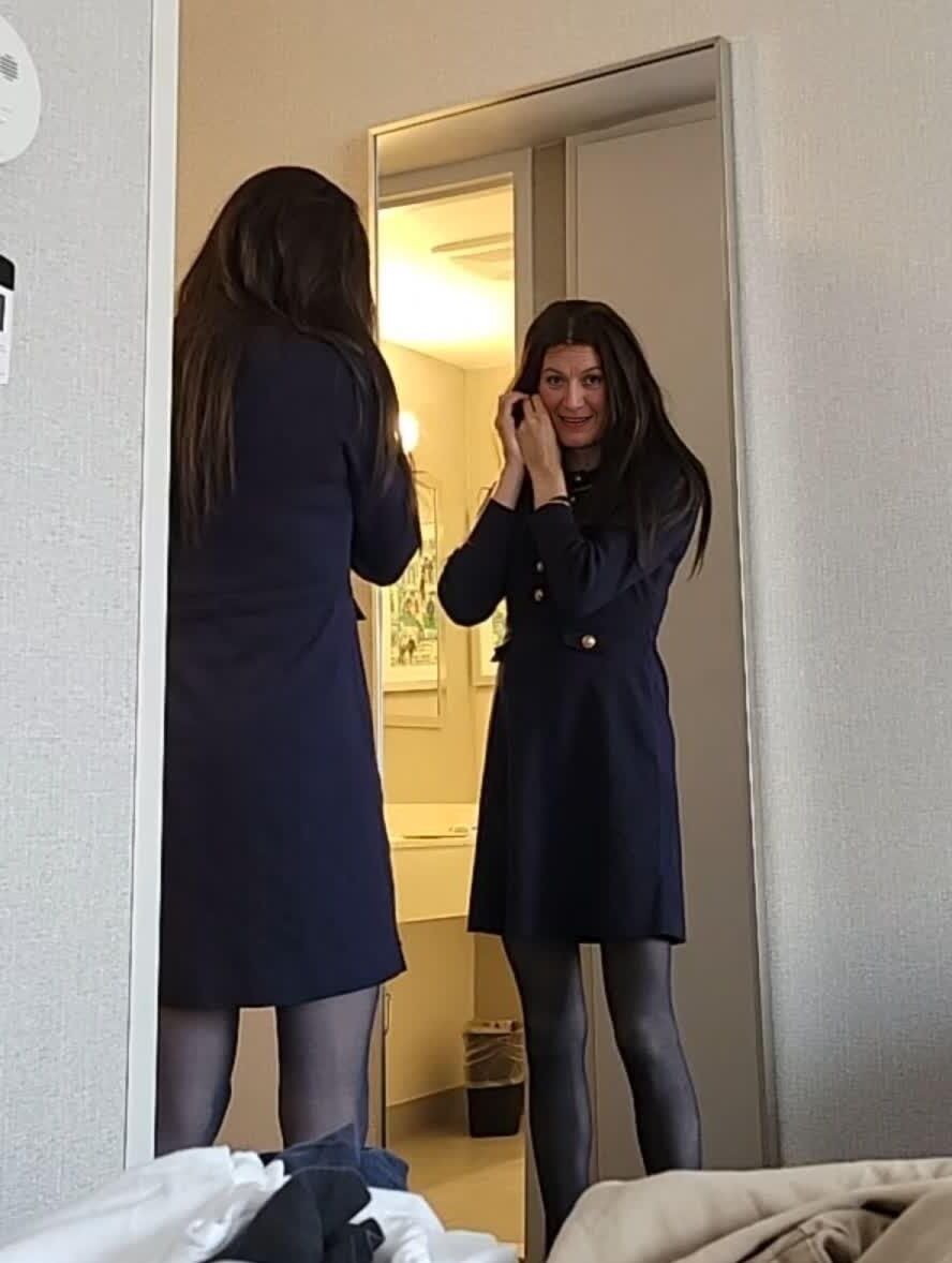 Spying on my Mom getting dressed in hotel (Day )