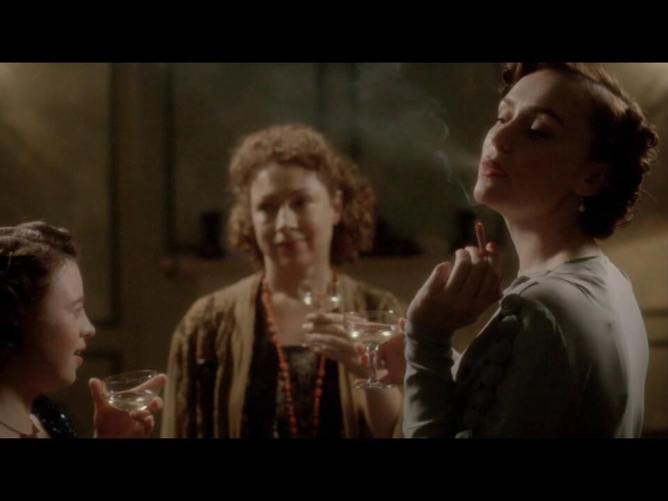 Fumando meninas.