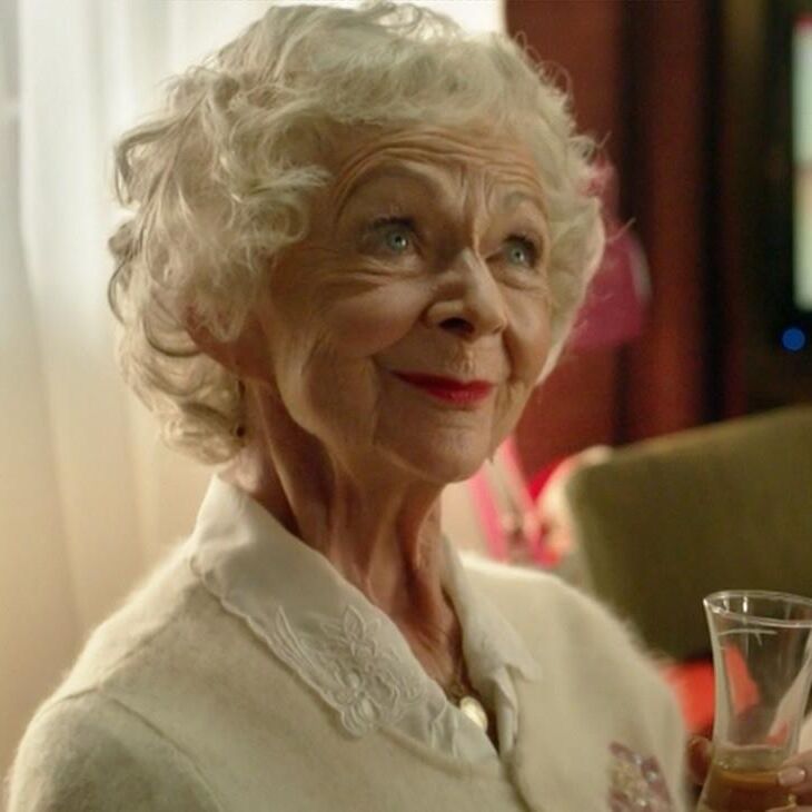 Sexy old ladies with red lipstick 