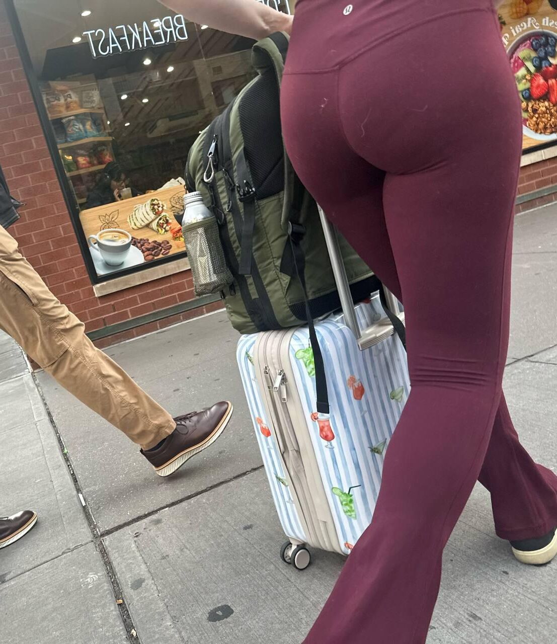 Perneiras candid pawgs