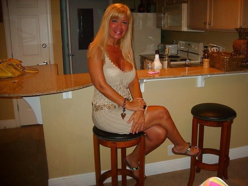 LOVELY, HOT MOM