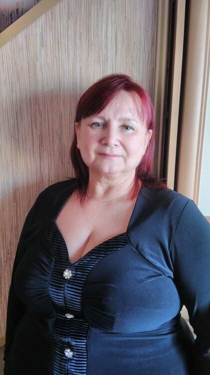 Busty mature amateur Irina from Khabarovsk
