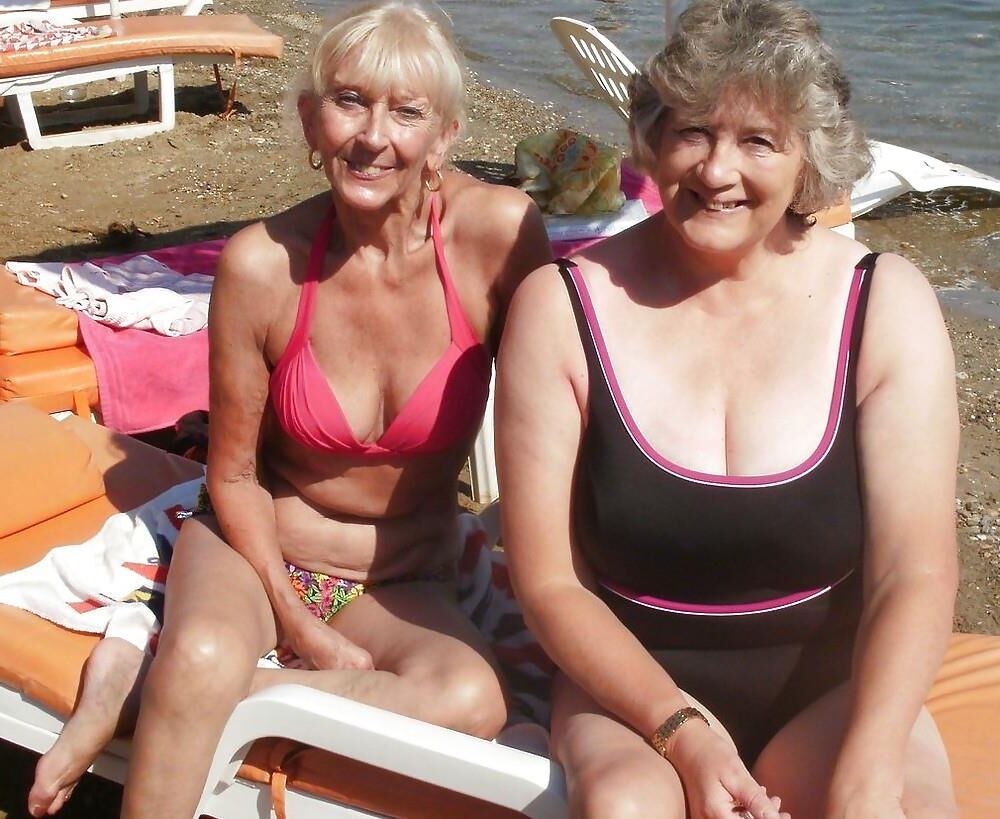 Por que você não pula aula e veio à praia com Nana ...