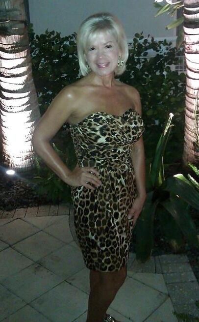 LOVELY, HOT MOM