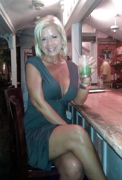 LOVELY, HOT MOM