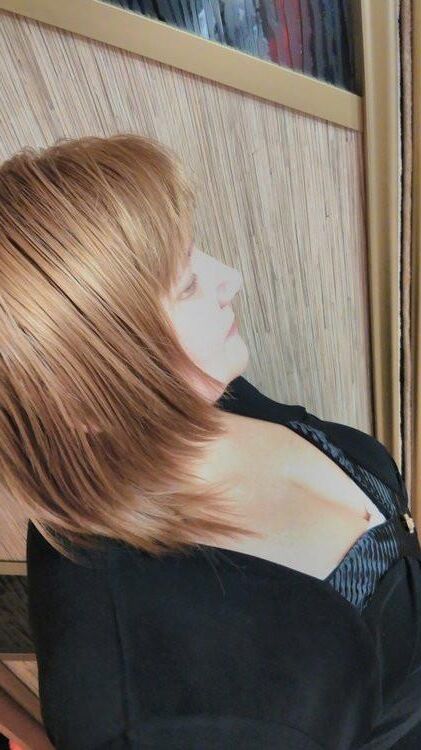 Busty mature amateur Irina from Khabarovsk