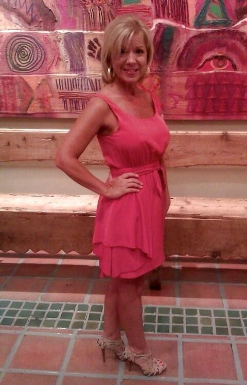LOVELY, HOT MOM
