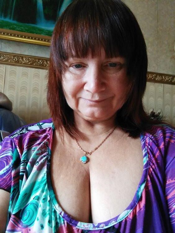 Busty mature amateur Irina from Khabarovsk