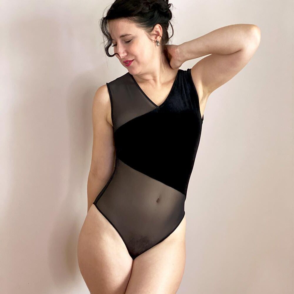 Amour fou lingerie et ses femmes poilas