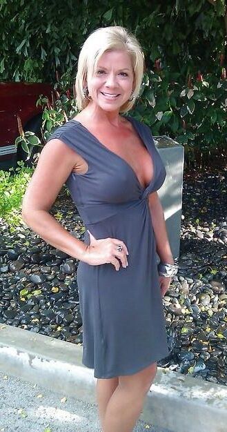 LOVELY, HOT MOM