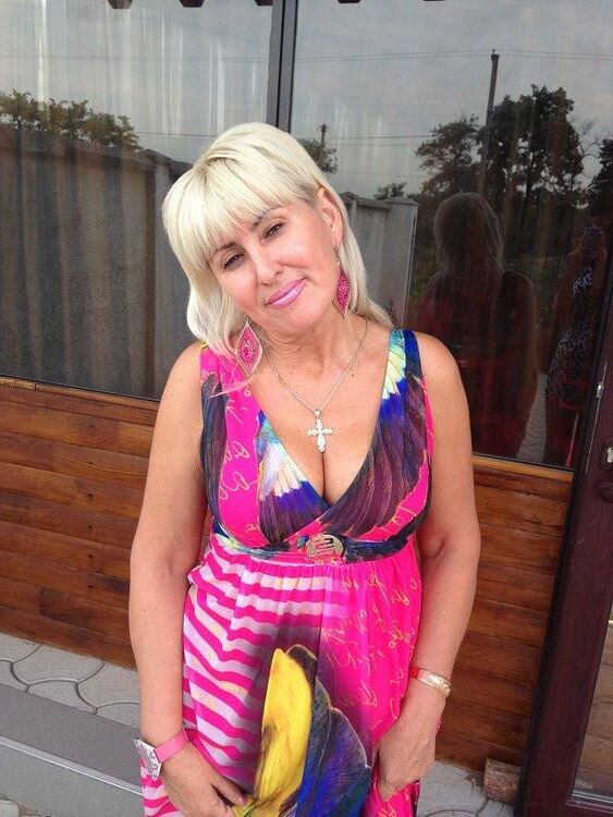 Dressed granny appreciation club