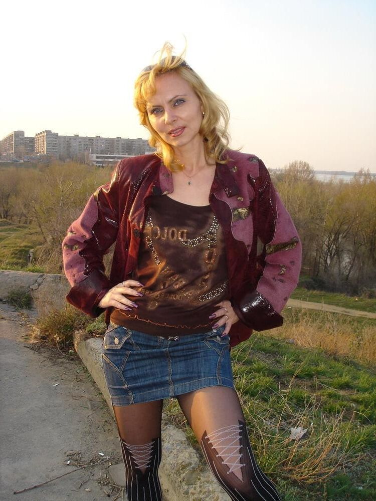 Luxury harlot