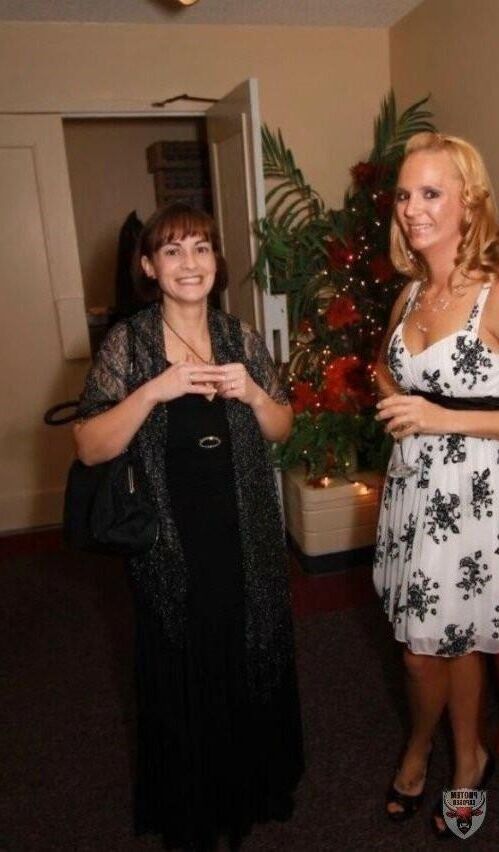Mature Amature Hotwife Lisa Marie Bates