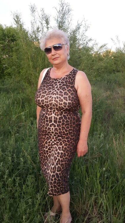 Dressed granny appreciation club