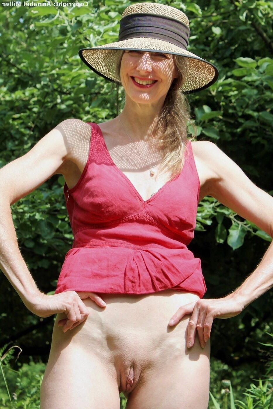 Mom's Bottomless 