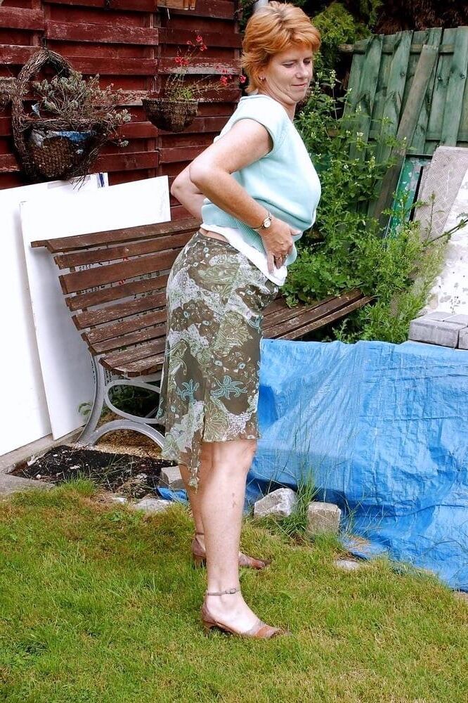 Hot Wife 