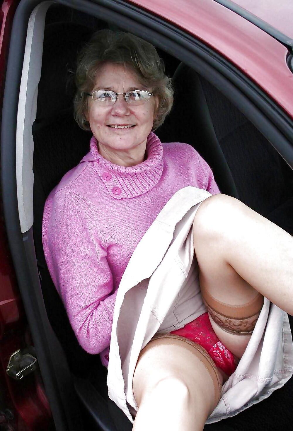 Judging by the bulge in your pants, you like what you see 