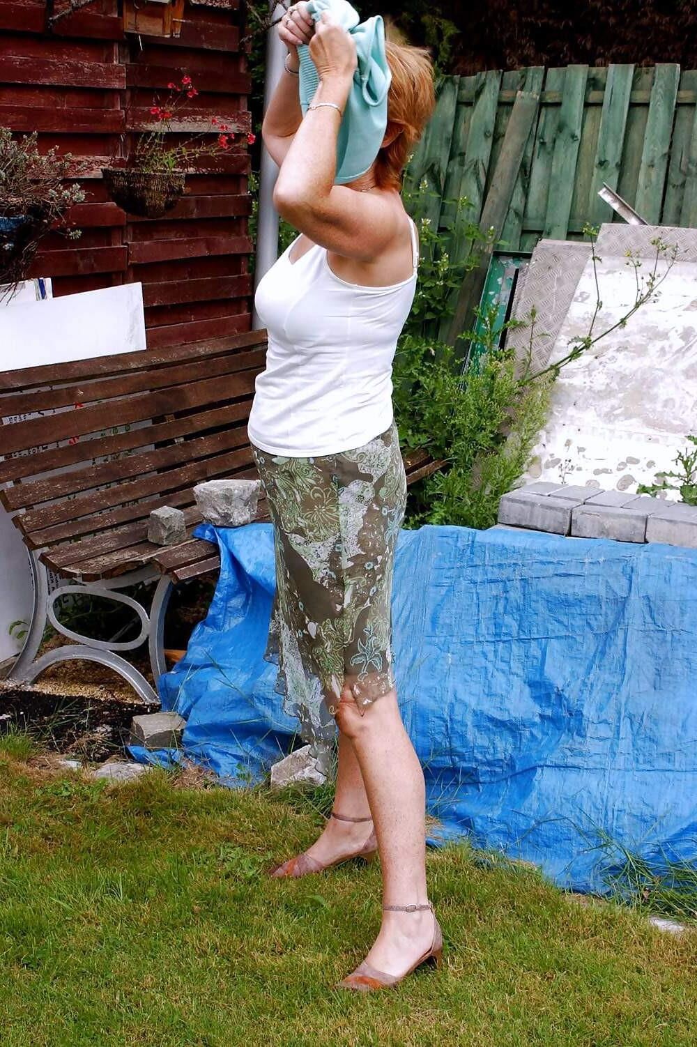 Hot Wife 