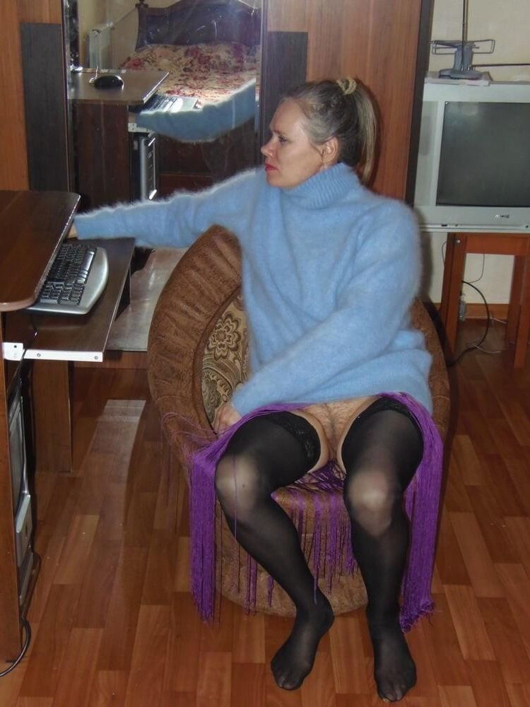 Mom, everybody can see your stockings tops 