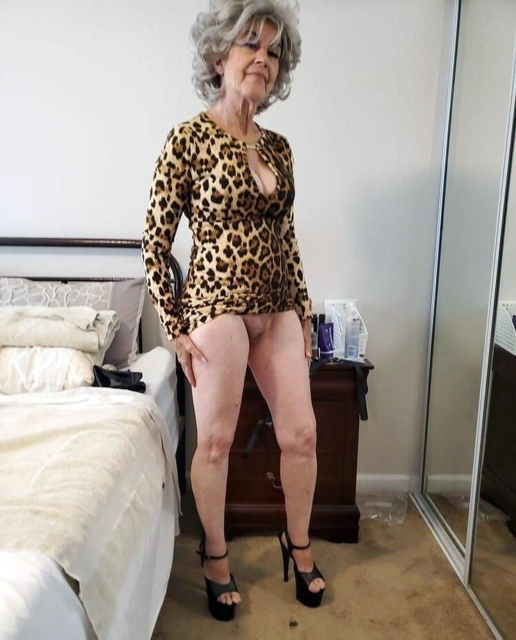 Amateur mature women compilation