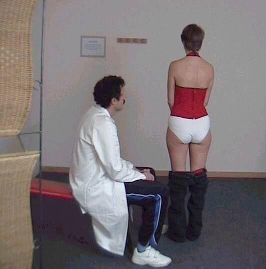Spank and Shame MMD mature shorthaired brunette red top