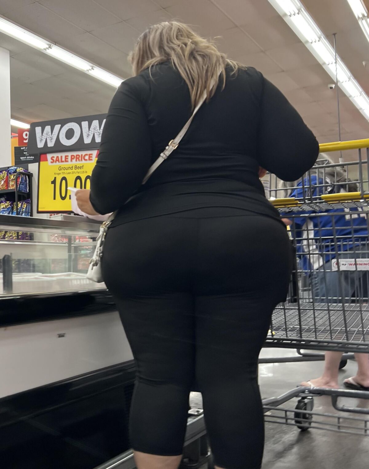 Candid Pawgs Leggings