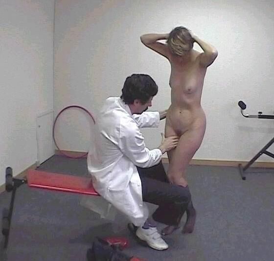Spank and Shame MMD mature shorthaired brunette red top