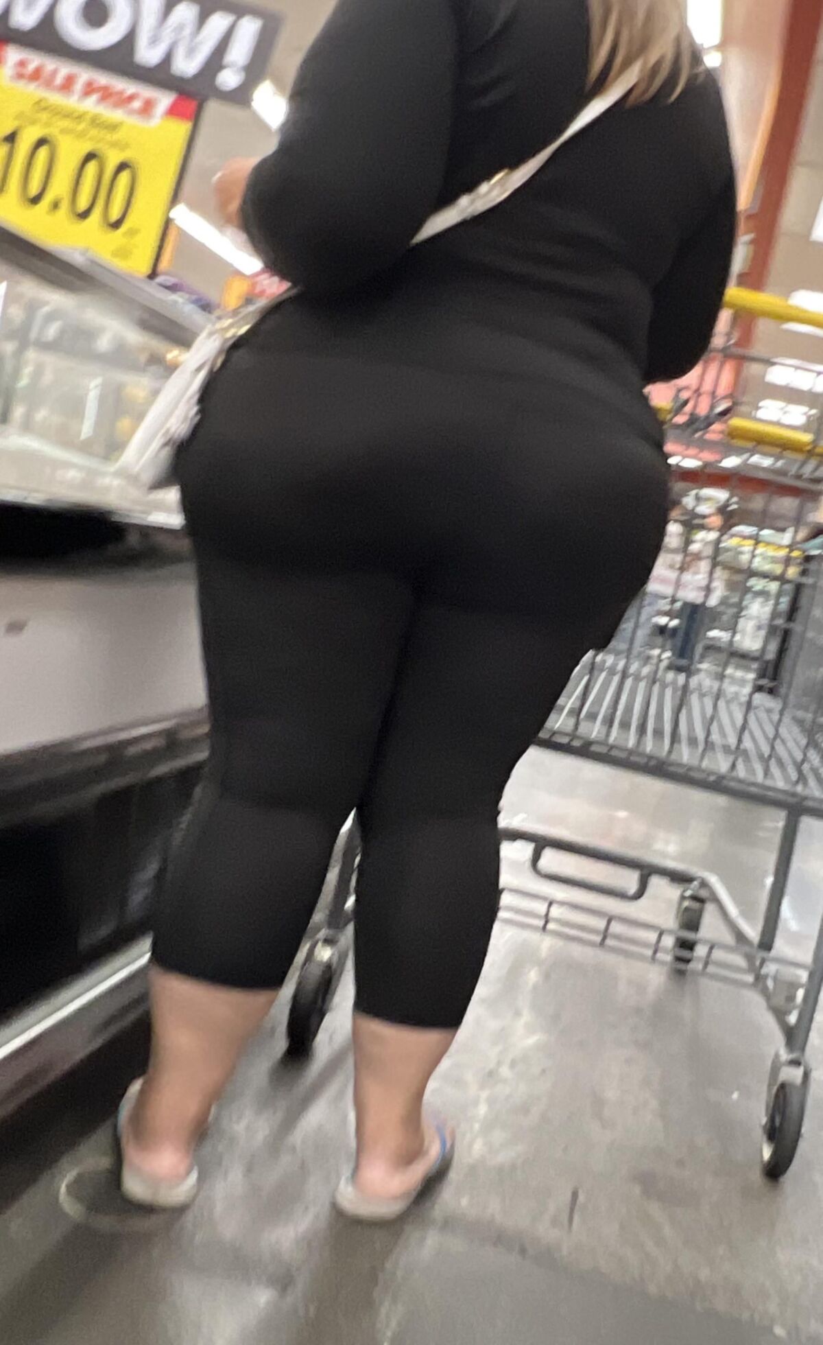 Candid Pawgs Leggings