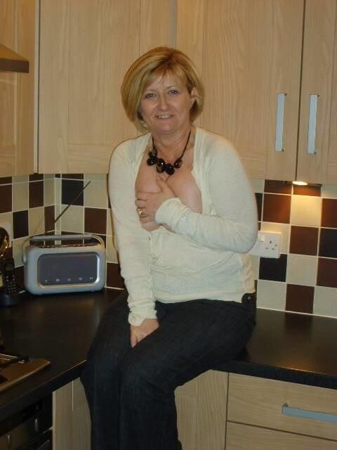 Mature Kath from Manchester in UK
